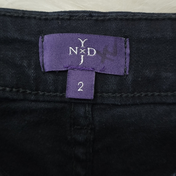 NYDJ Bootcut Stretch Jeans Women's 2 Black - Picture 3 of 6